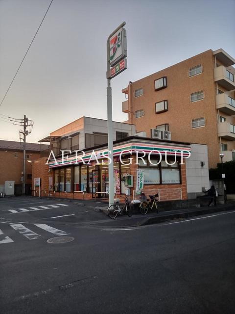 コンビニ　セブンイレブン東大宮4丁目店（コンビニ）まで531m