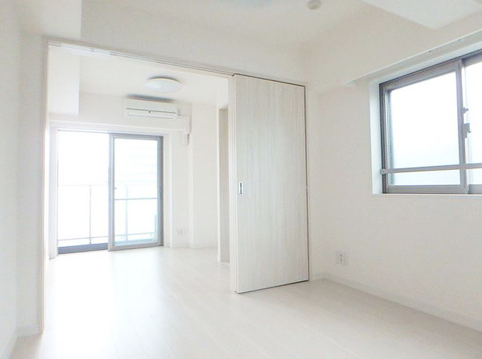 居室・リビング　★明るい室内★