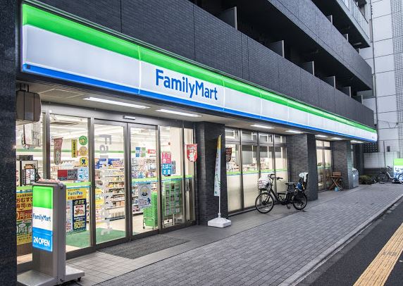 コンビニ　ファミリーマート江東福住二丁目店（コンビニ）まで108m