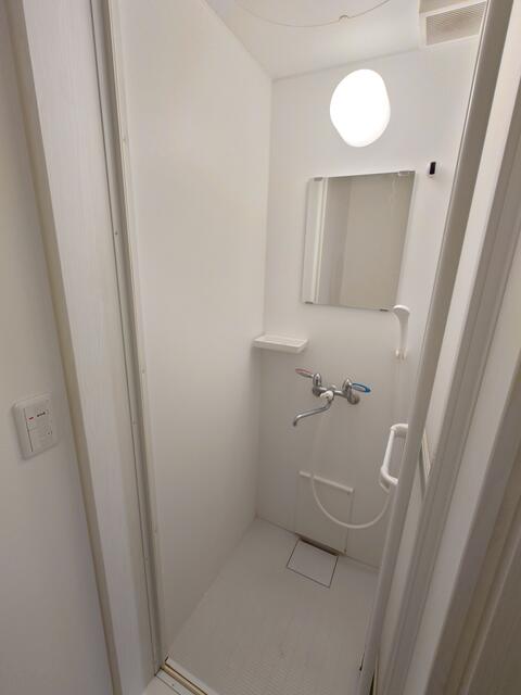 その他共有部分　シャワールーム☆