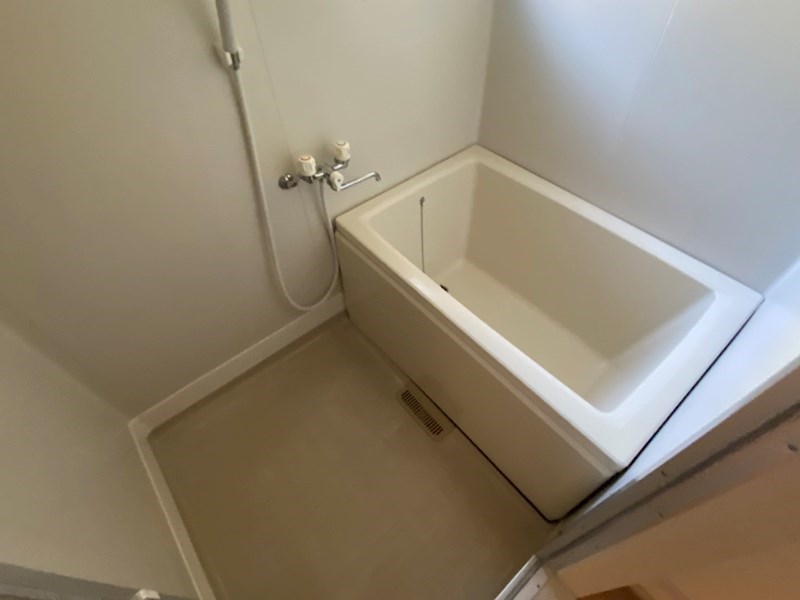 バス・シャワールーム　別部屋参考写真