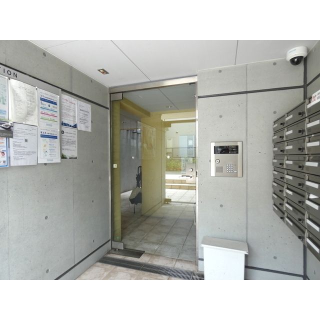 エントランス　☆共用部分☆