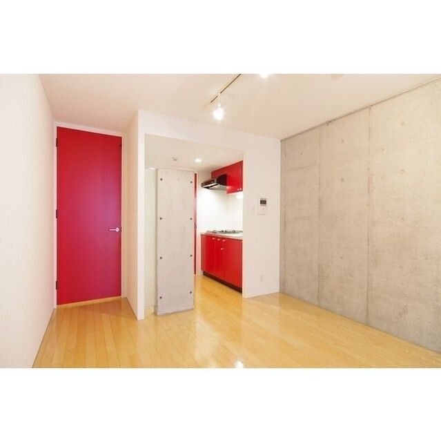 居室・リビング　☆明るい居間☆