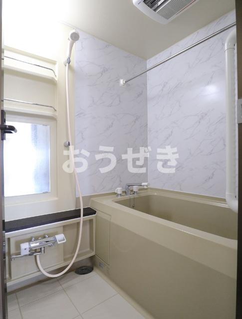 バス・シャワールーム　バス