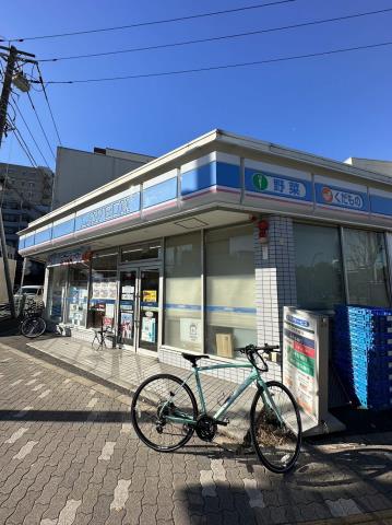 コンビニ　ローソン（コンビニ）まで463m