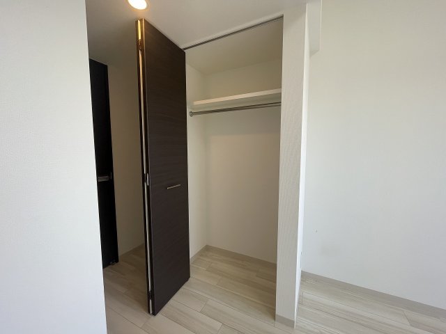 収納　モデル写真