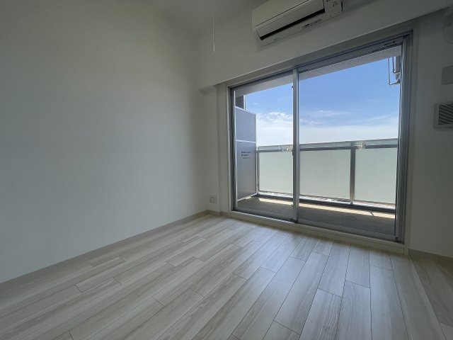 居室・リビング　モデル写真