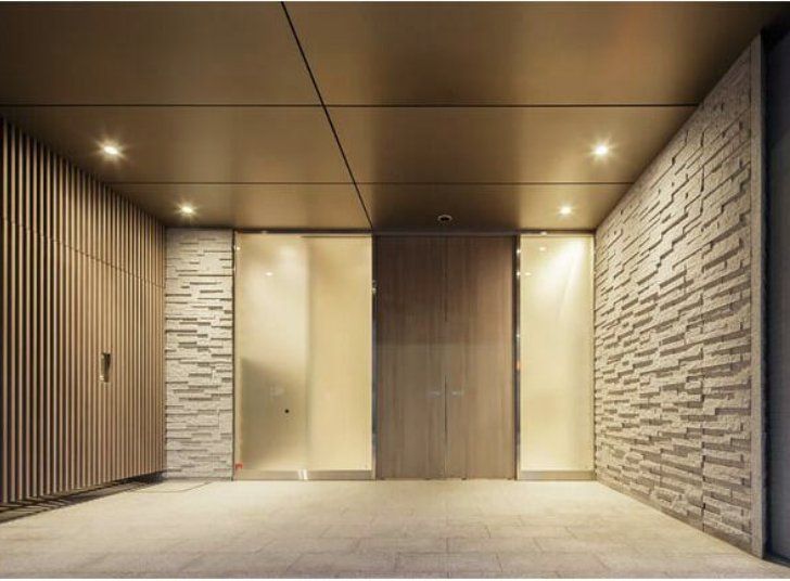 エントランス　エントランス