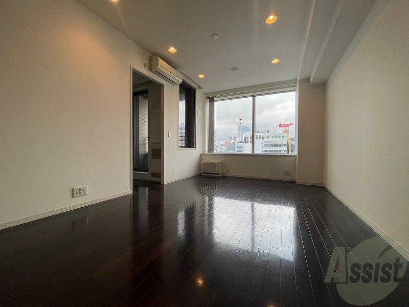 居室・リビング　明るいお部屋は気持ちよく過ごせそうですね。