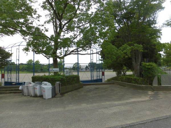 公園　安養寺運動公園　エコポリス（公園）まで2100m
