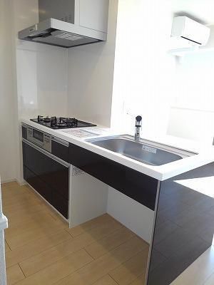 キッチン　☆調理も捗るシステムキッチン☆