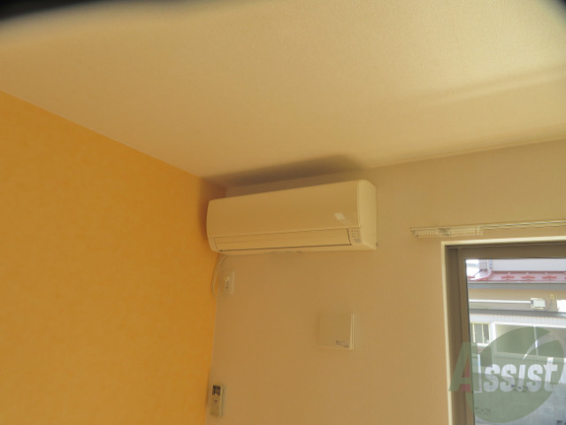 その他設備　エアコンを使ってオールシーズン快適に過ごせて嬉しいですね。