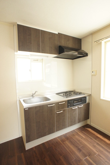 キッチン　お料理好きにはうれしい３口グリル付システムキッチン☆