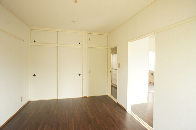 その他部屋・スペース　落ち着いた雰囲気は寝室向きのお部屋です♪