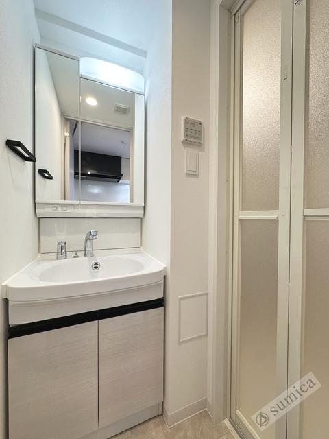 洗面設備　シャンプードレッサー・朝シャンはこちらで♪♪