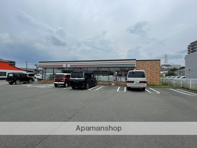 コンビニ　セブンイレブン（コンビニ）まで1793m