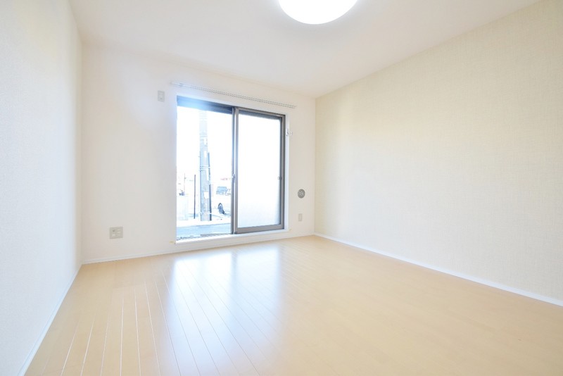 居室・リビング　同室参考写真