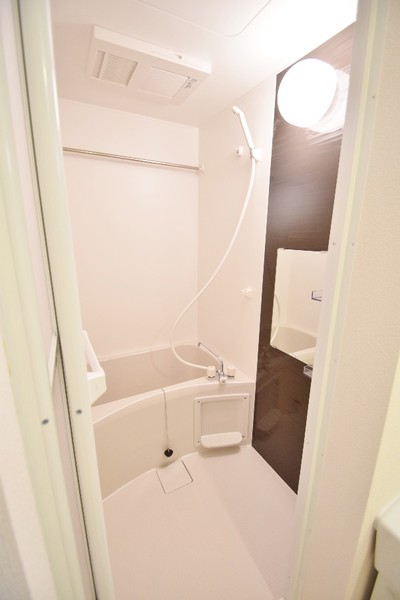 バス・シャワールーム　同室参考写真