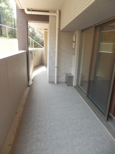 バルコニー　バルコニー※別部屋参考写真