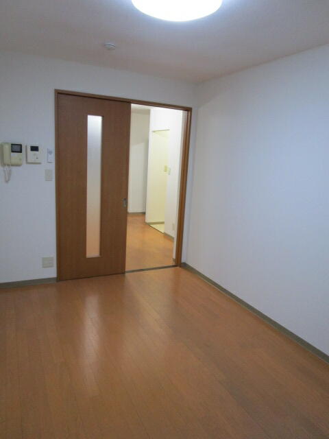 その他　※写真は別室です