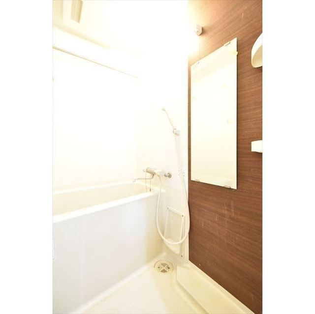 バス・シャワールーム　バスルーム