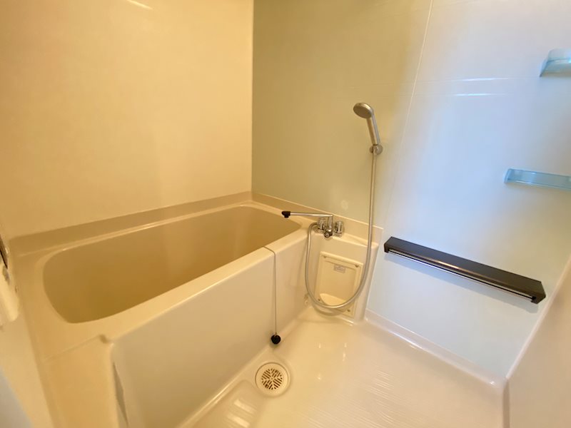 バス・シャワールーム　別号室イメージ