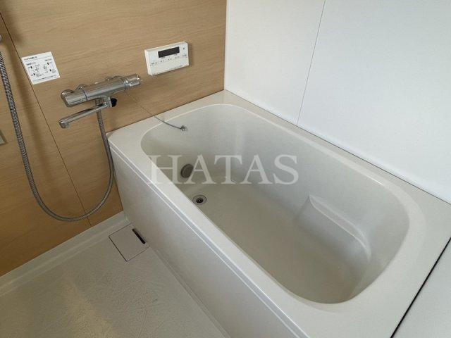 バス・シャワールーム　同物件別部屋です。