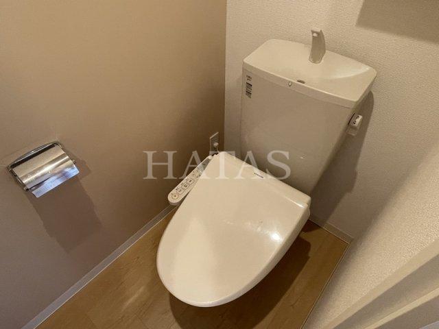 トイレ　同物件別部屋です。