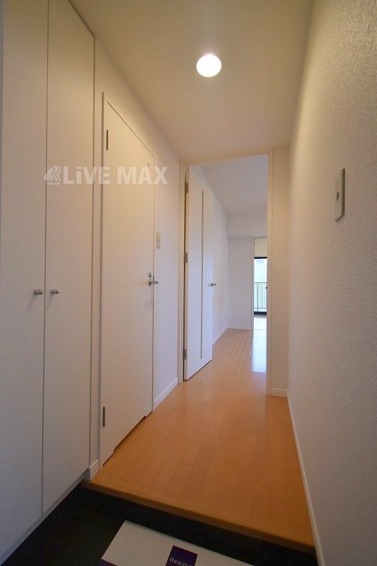 玄関　※写真と異なる場合は現状優先