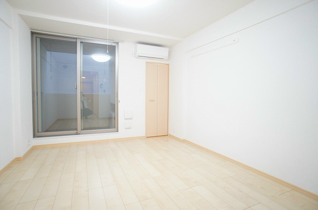 居室・リビング　洋室7.4帖