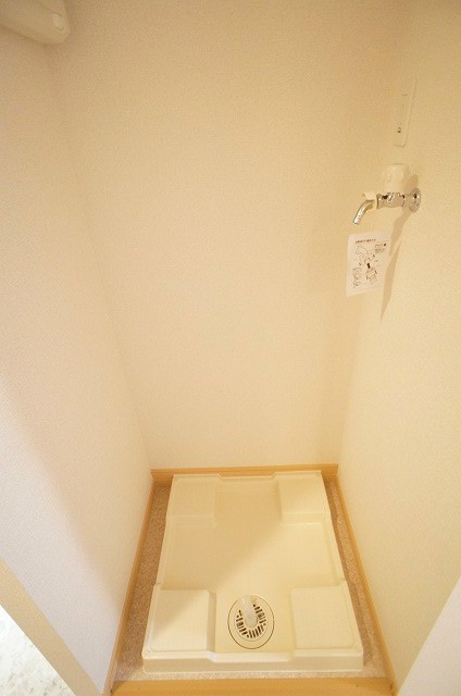 その他設備　洗濯機置場