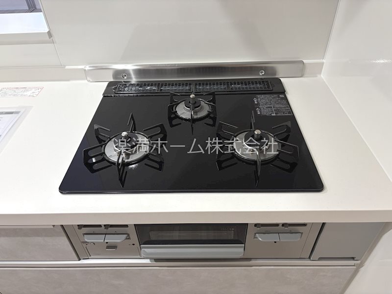 その他　3口ガスシステムキッチン♪