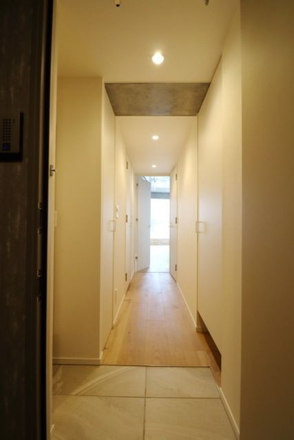 玄関　★お問い合わせはタウンハウジングまで★