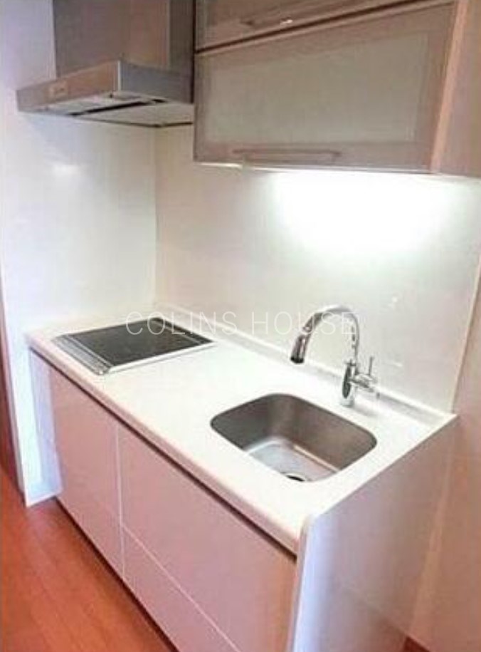 キッチン　反転タイプ画像