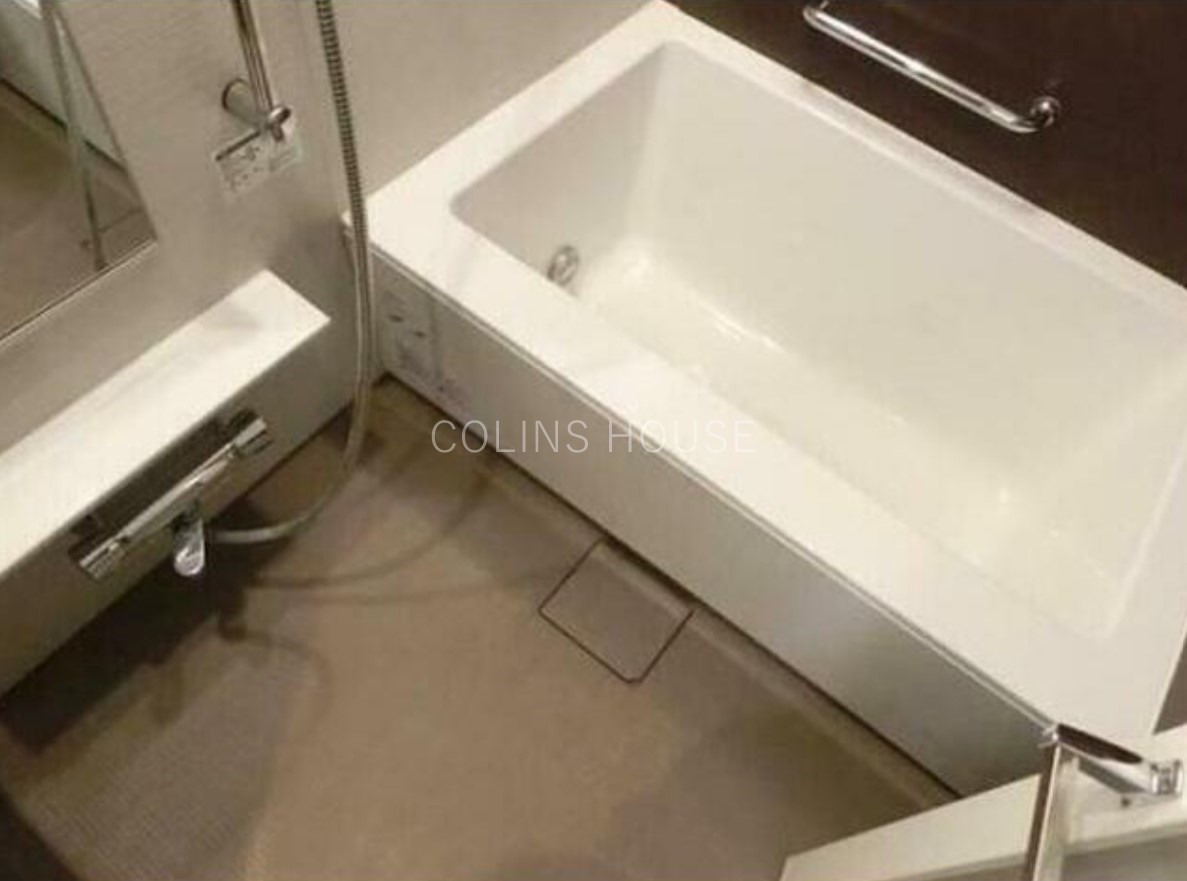 バス・シャワールーム　反転タイプ画像