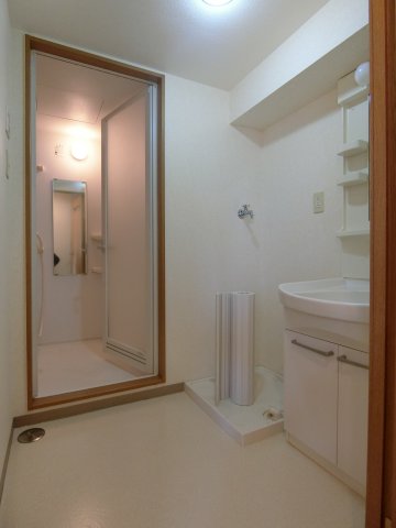 洗面設備　イメージ3-1号室の写真