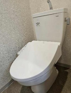 トイレ　シンプルで使いやすいトイレです