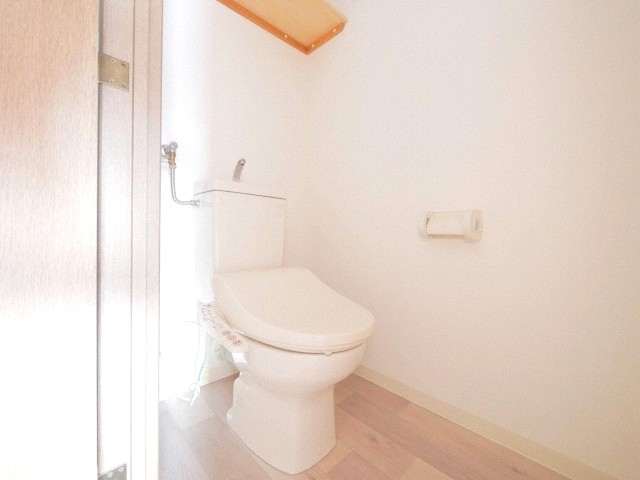 トイレ　☆ウォシュレット完備☆