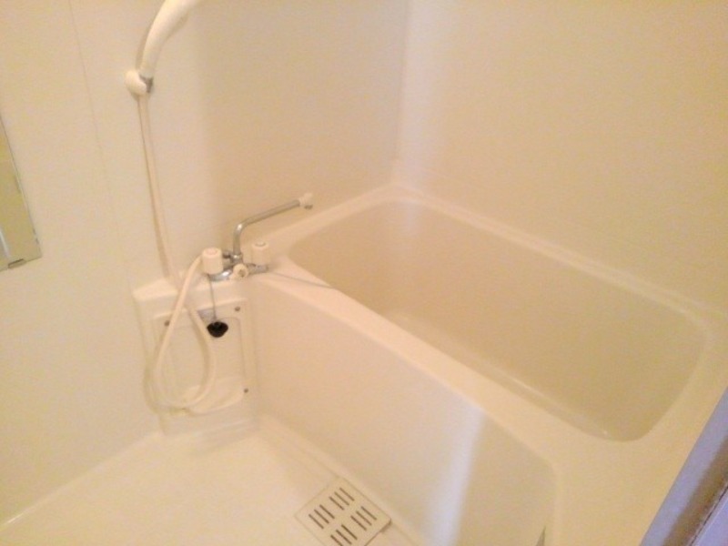 バス・シャワールーム　図面と現状に相違がある場合には現状を優先