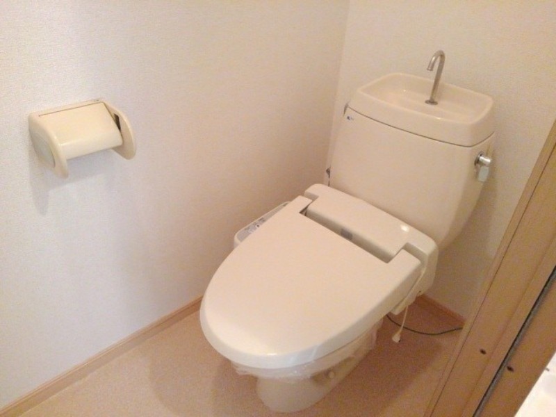 トイレ　図面と現状に相違がある場合には現状を優先