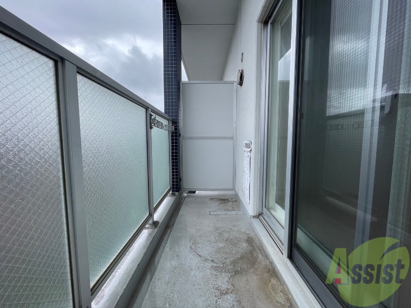 バルコニー　バルコニーです。洗濯物を干したり一息ついたりできますね！