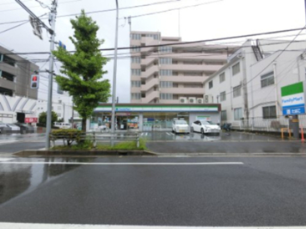 コンビニ　ファミリーマート 浦安北栄店（コンビニ）まで460m