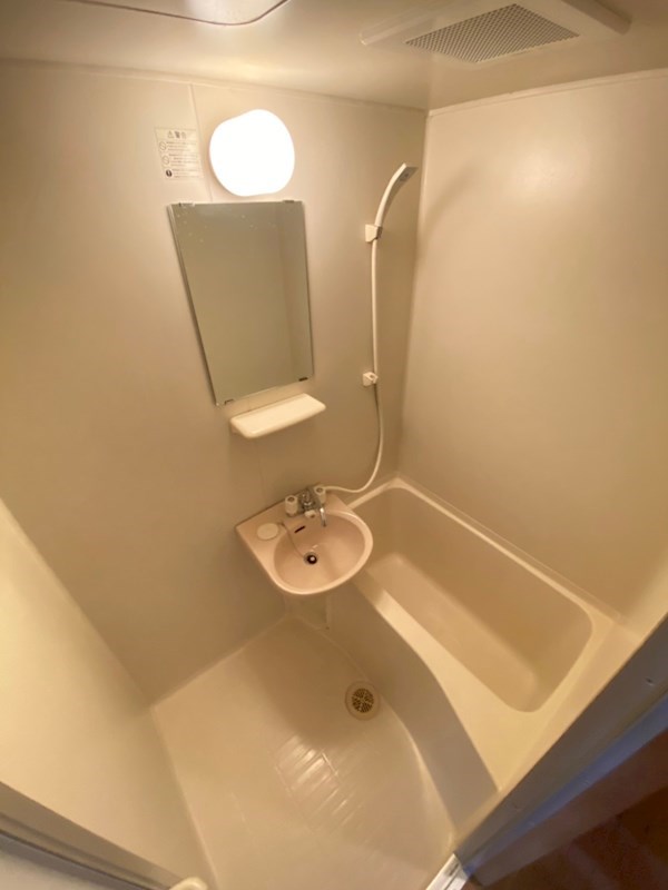 バス・シャワールーム　きれいなお風呂です