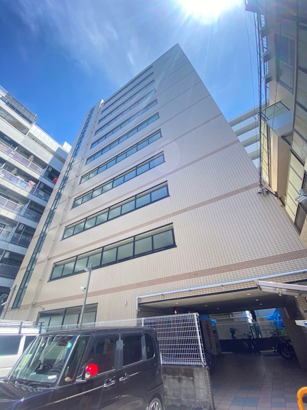 建物外観　落ち着いた雰囲気の外観です