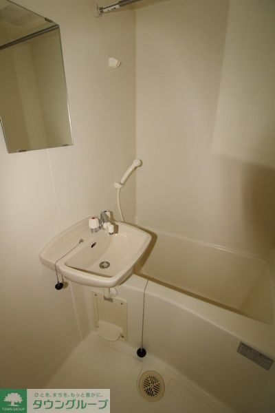 バス・シャワールーム　バス