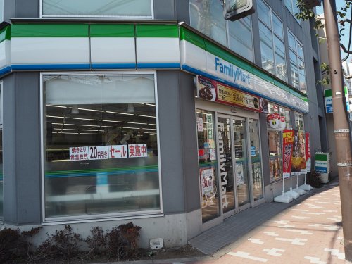 コンビニ　ファミリーマート 江東森下四丁目店（コンビニ）まで122m