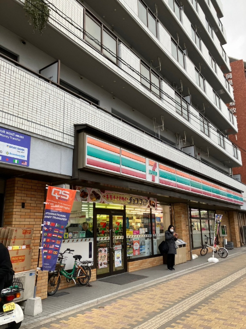 コンビニ　セブンイレブン博多千代一丁目店（コンビニ）まで152m