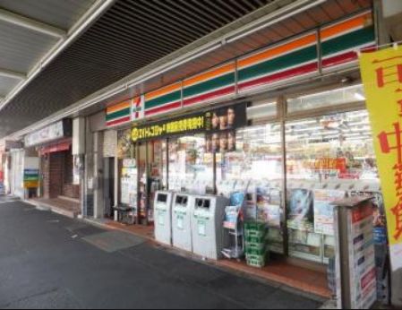 コンビニ　セブンイレブン江東門前仲町店（コンビニ）まで123m