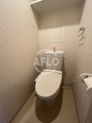 トイレ　Luxe新大阪IV　トイレ