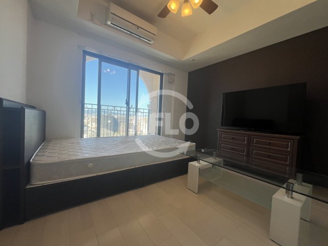 居室・リビング　Luxe新大阪IV　リビング